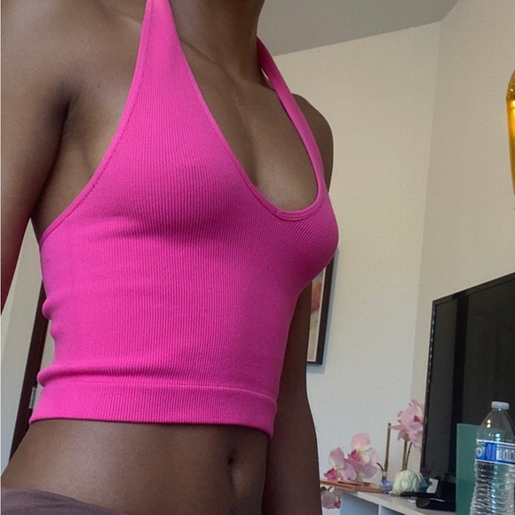 Summer crop top, shoulders out, bright pink soft flexible crop top - Picture 4 of 8